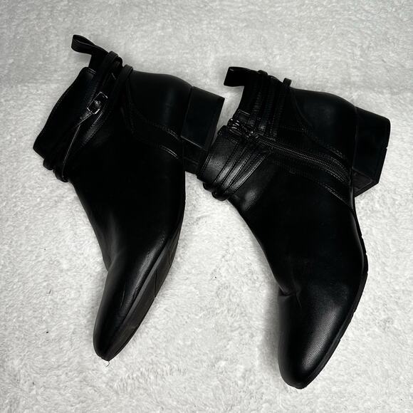 Easy Spirit Women 11 Wide Black Ankle Strap Boots-Zip-up Leather Cushion Insole - Picture 4 of 6